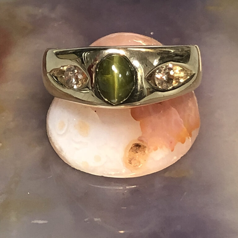 Cats Eye Crucible with Diamonds